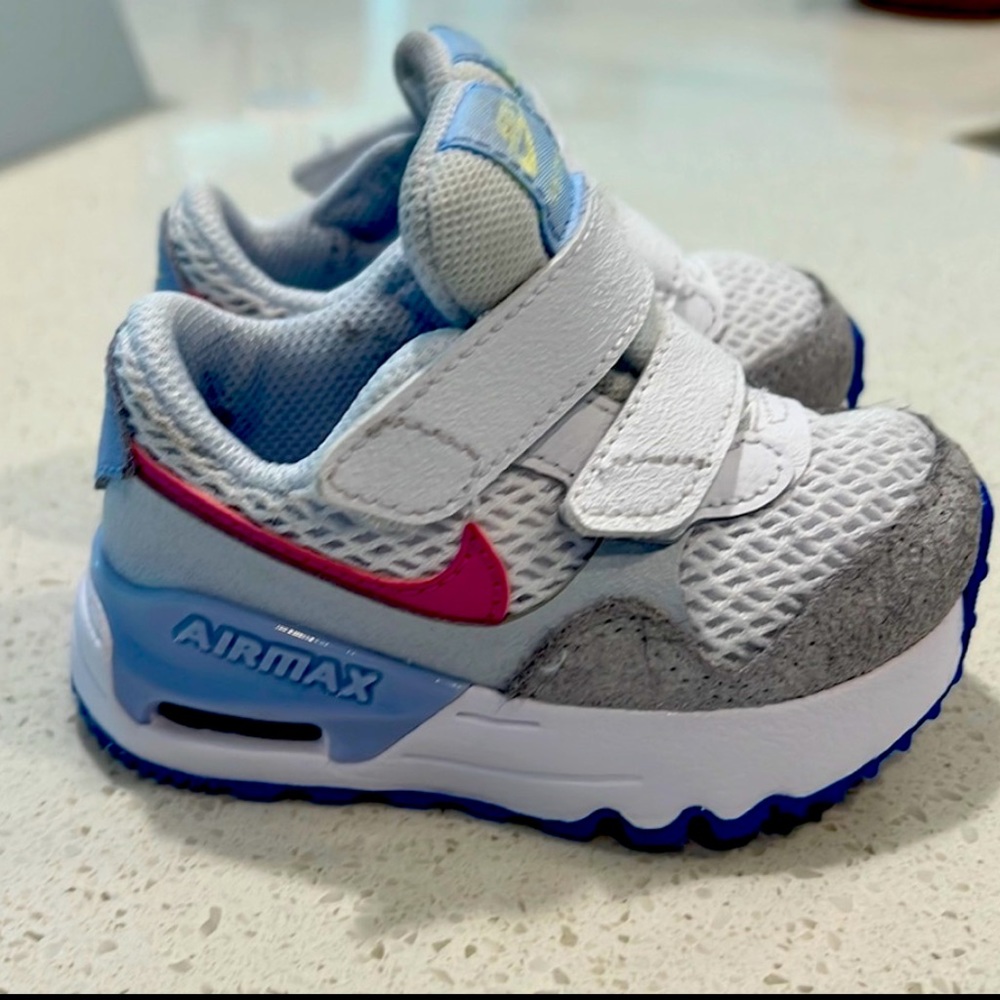 Toddler Nike AirMax Sneakers